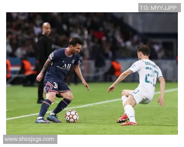 尤文图斯大逆转以5-1战胜巴黎圣日耳曼决赛瞬间引爆全场热情