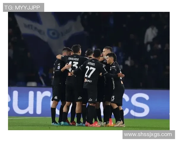 欧冠激战：那不勒斯险胜马竞乌龙球引发争议与激情四溢的全场反响